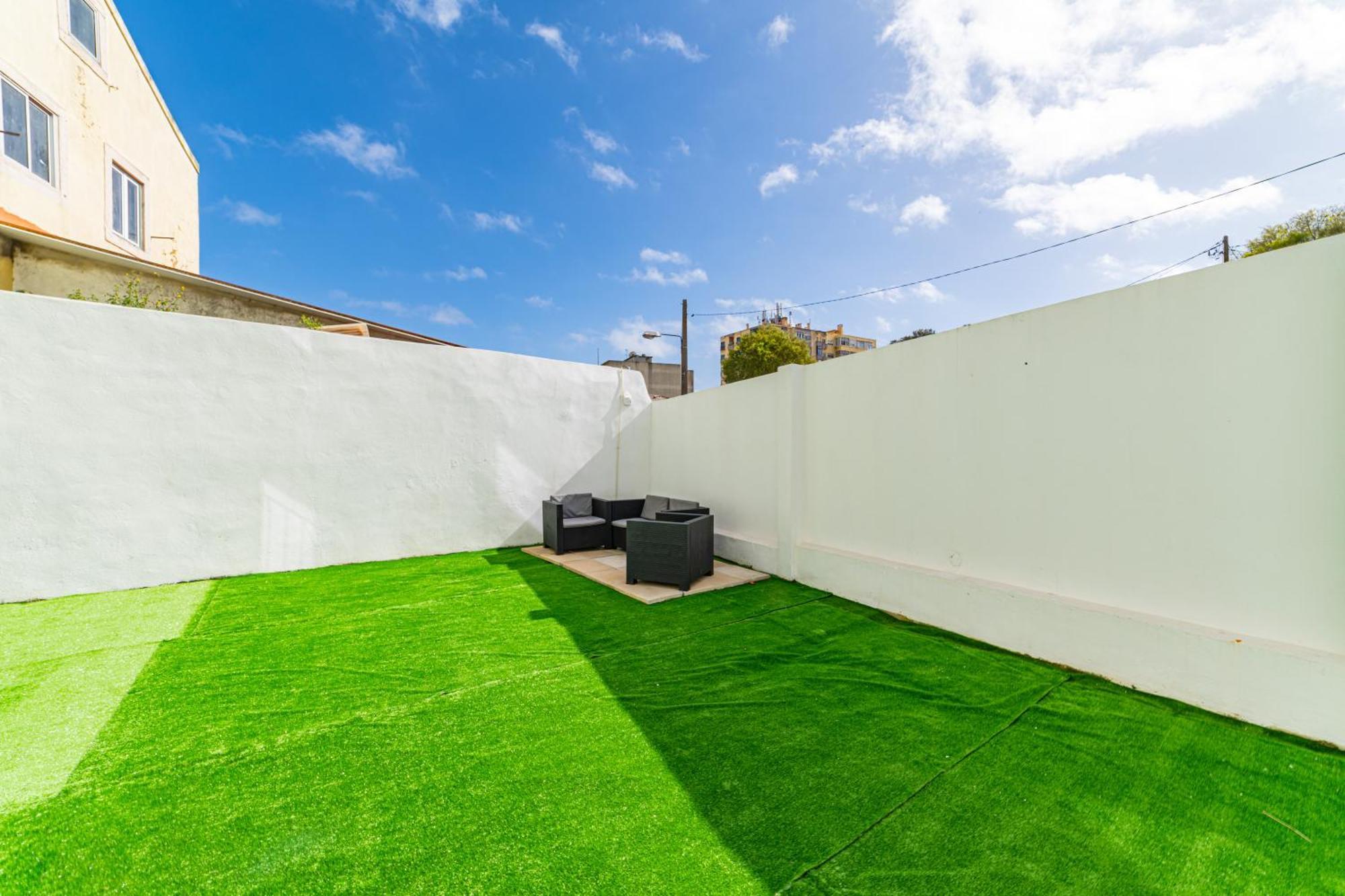 Ajuda Charm Apartment With Garden Lisbon Exterior photo